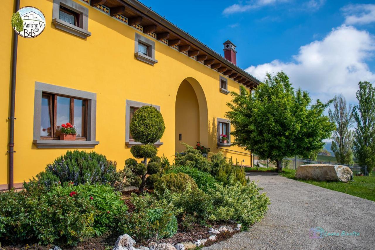 Antiche Vie B&B Serramazzoni Exterior photo